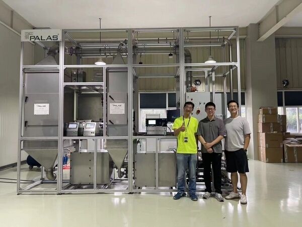 Electrolux lab team with Palas instruments